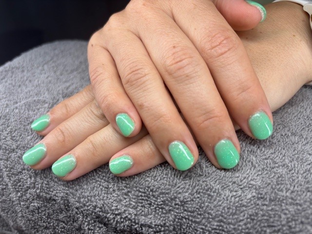 Manicure met builder base (BIAB)